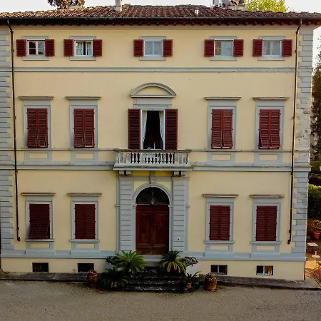 Nardi - Residenza D'epoca Hotell 2*