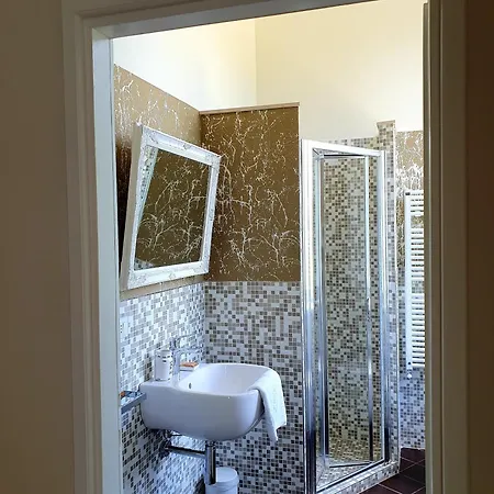 Nardi - Residenza D'epoca 2*